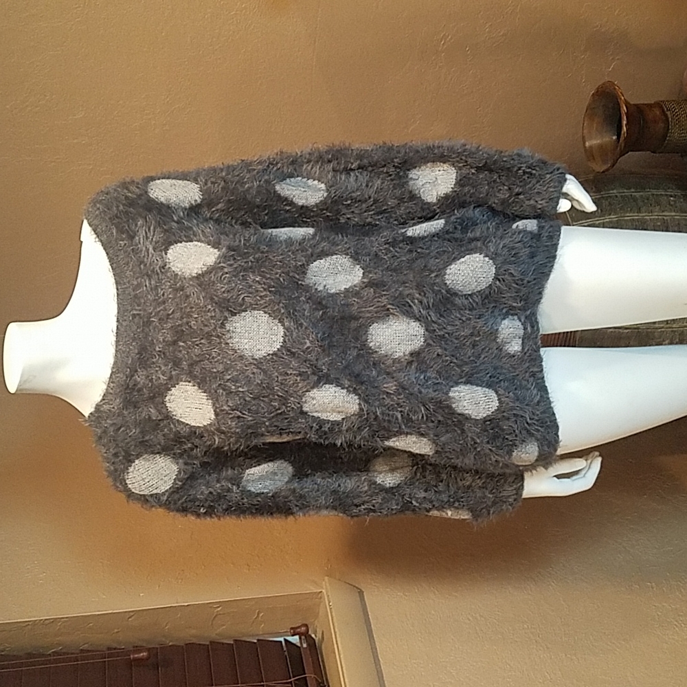 Very cute and soft sweater